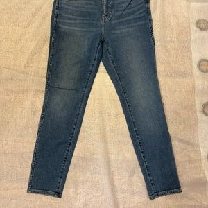 Madewell 10” High Rise Skinny Crop Jeans